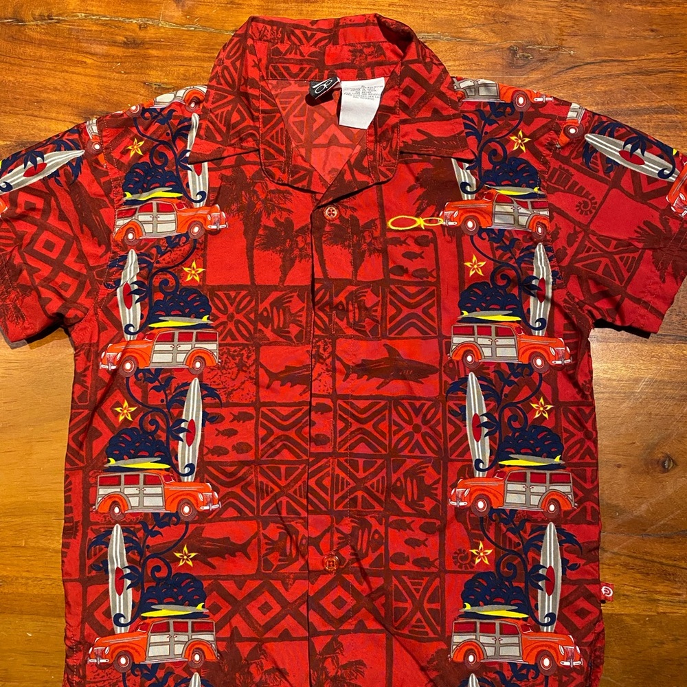 Ocean Pacific red boy’s surfer button down short sleeve shirt size 5